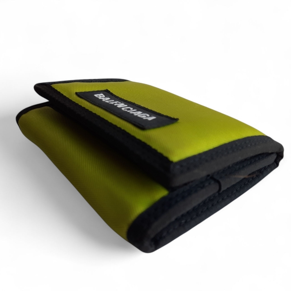 BALENCIAGA Acid Green Wallet Trifold Nylon Italy Zip Neon Yellow Black Luxury - Picture 7 of 13